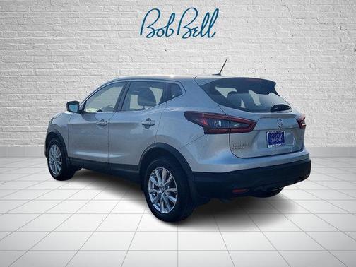2022 Nissan Rogue Sport S