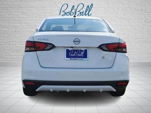 Fresh Powder 2024 Nissan Versa 1.6 S