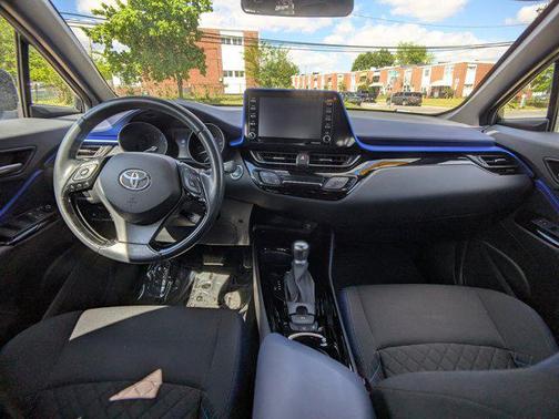2020 Toyota C-HR XLE