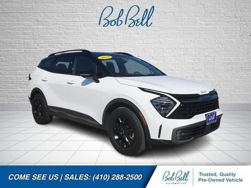 Glacier White Pearl/Ebony Black Roof 2023 Kia Sportage S