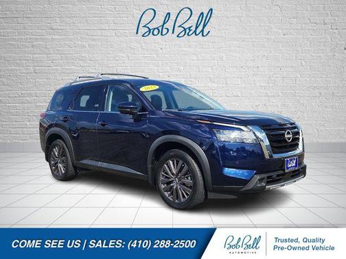 2023 Nissan Pathfinder SL 4WD