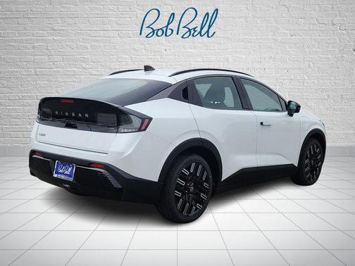 2026 Nissan Leaf PLATINUM+