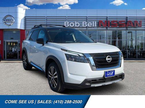 2025 Nissan Pathfinder Platinum 4WD