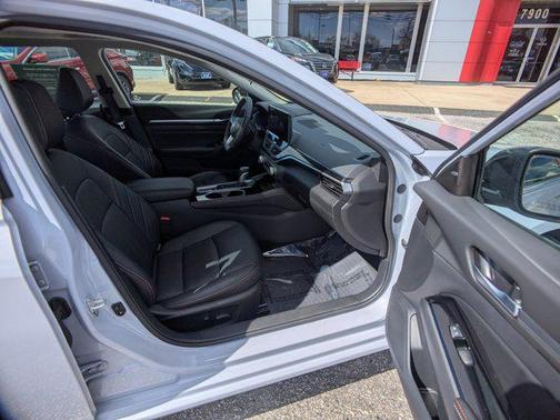 2024 Nissan Altima SR Intelligent AWD