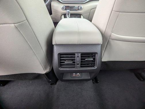 2025 Nissan Altima SL AWD