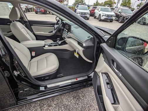 2025 Nissan Altima SL AWD