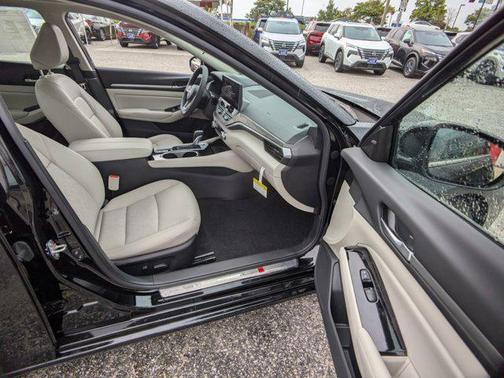 2025 Nissan Altima SL AWD