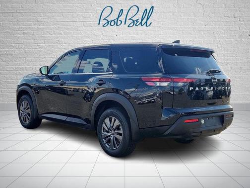 2025 Nissan Pathfinder S 4WD