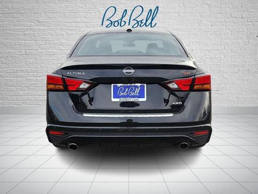 2023 Nissan Altima SR Intelligent AWD