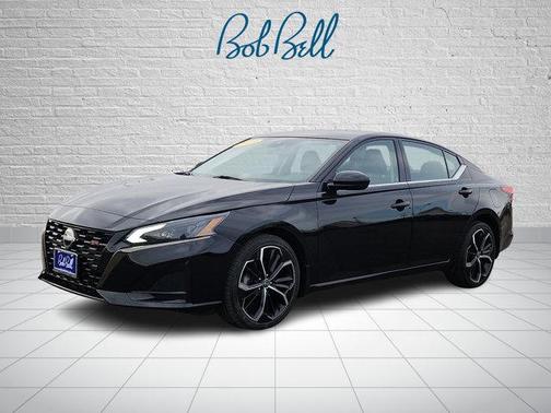 2023 Nissan Altima SR Intelligent AWD