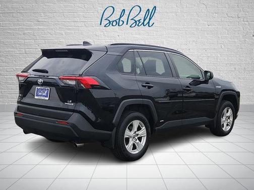2021 Toyota RAV4 Hybrid LE