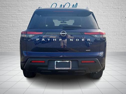 2025 Nissan Pathfinder SV 4WD