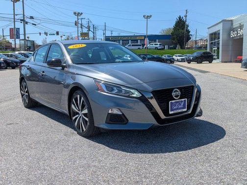 2021 Nissan Altima SR FWD