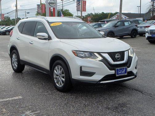 2019 Nissan Rogue SV