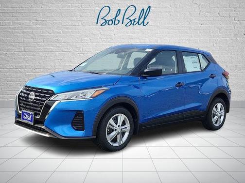 2025 Nissan Kicks S