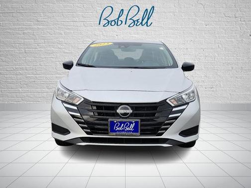 2023 Nissan Versa 1.6 S