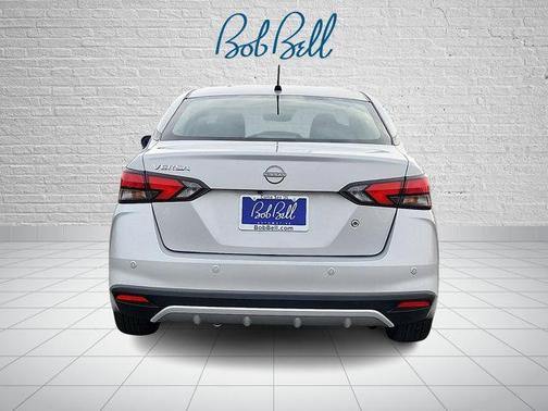 2023 Nissan Versa 1.6 S