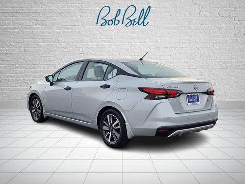 2023 Nissan Versa 1.6 S