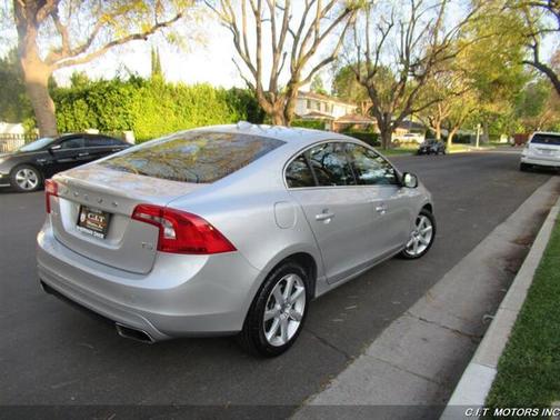 2016 Volvo S60 T5 Drive-E Premier