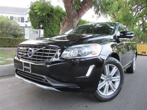 2016 Volvo XC60 T6 Drive-E Platinum