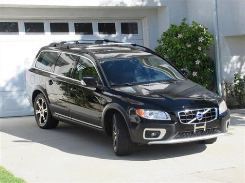2012 Volvo XC70 T6 Premier Plus