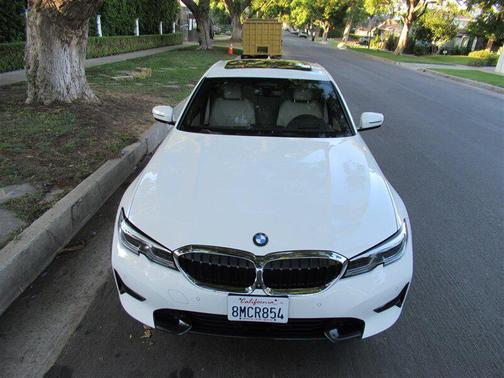 2019 BMW 330 330i