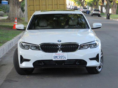 2019 BMW 330 330i