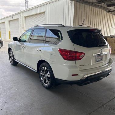 2018 Nissan Pathfinder S