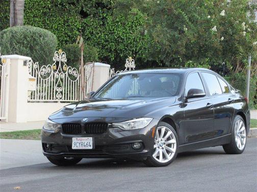Mineral Gray Metallic 2016 BMW 320 i
