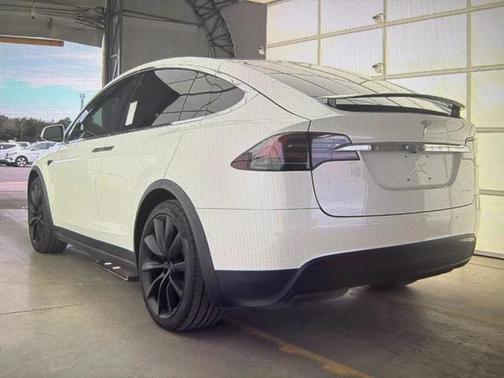 2019 Tesla Model X Long Range