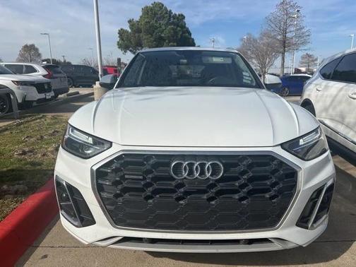 2023 Audi Q5 45 S line Premium Plus