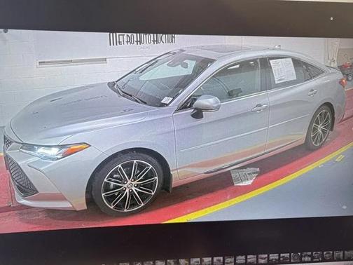 2021 Toyota Avalon Touring