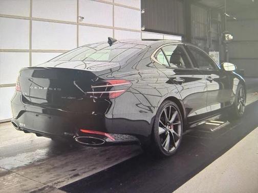 2022 Genesis G70 3.3T AWD