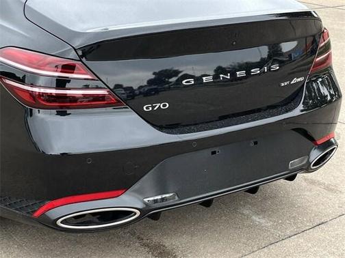 2022 Genesis G70 3.3T AWD