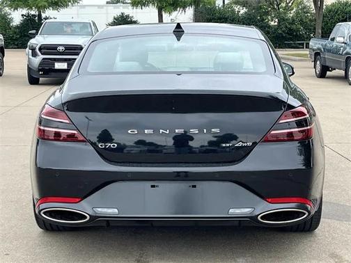 2022 Genesis G70 3.3T AWD