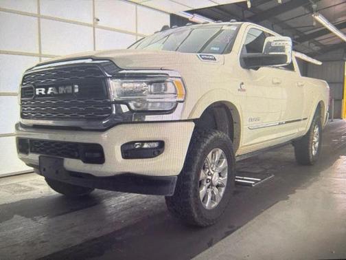 2023 RAM 2500 Limited Crew Cab 4x4 6'4' Box