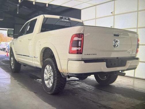 2023 RAM 2500 Limited Crew Cab 4x4 6'4' Box