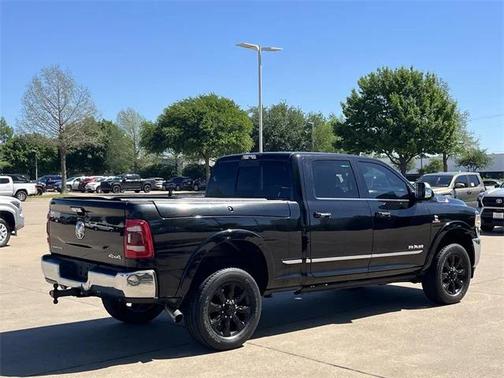 2020 RAM 2500 Limited Crew Cab 4X4 6'4' Box