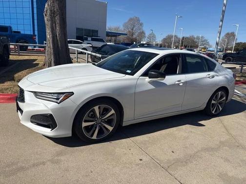2023 Acura TLX Advance