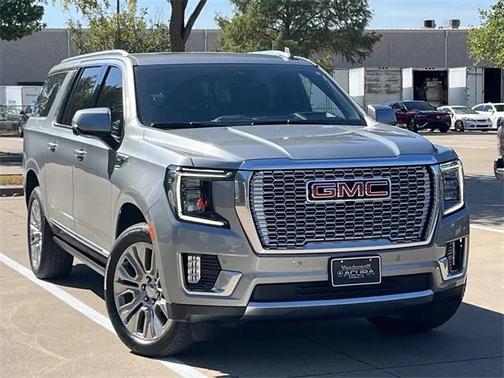 2023 GMC Yukon XL Denali