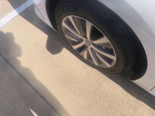 Eminent White Pearl 2020 Lexus ES 350 Base