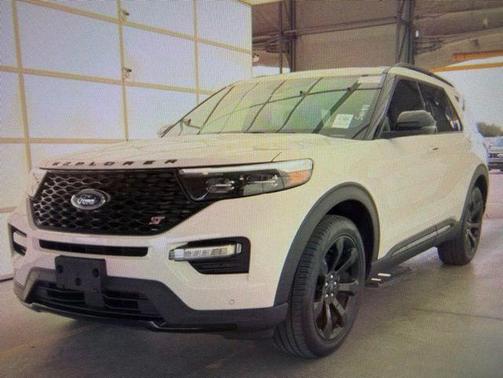 Star White Metallic Tri-Coat 2023 Ford Explorer ST