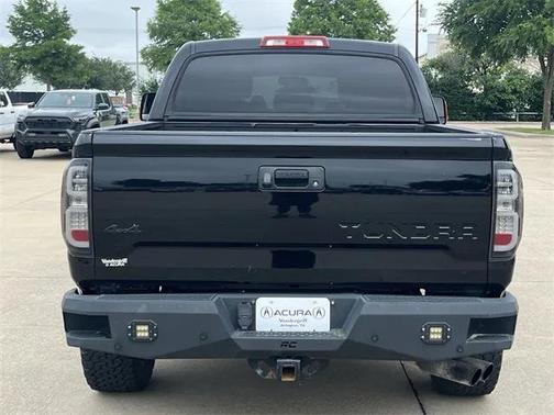 2017 Toyota Tundra SR5