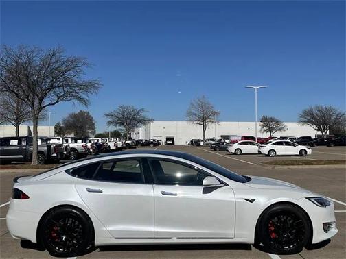 2020 Tesla Model S Performance