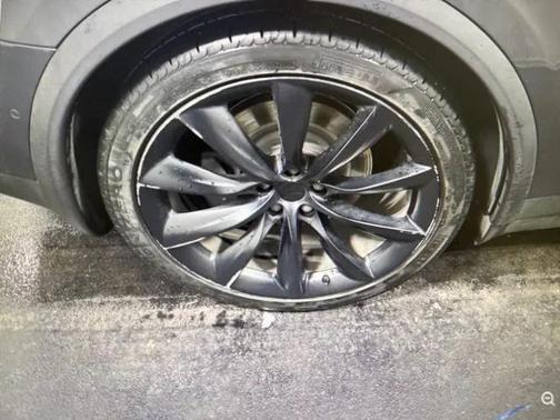 2019 Tesla Model X Long Range
