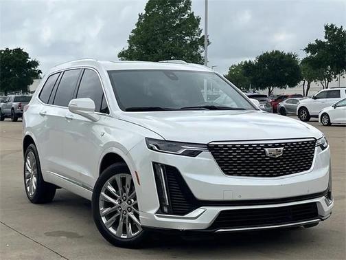 2022 Cadillac XT6 Premium Luxury FWD