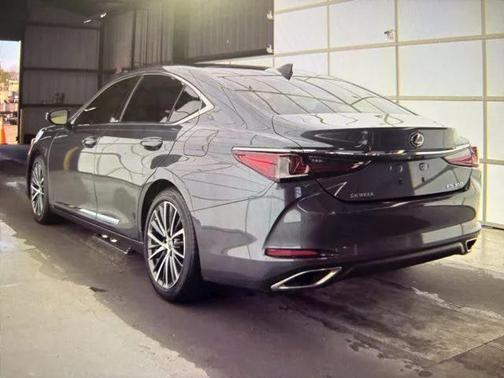 2023 Lexus ES 350 Base