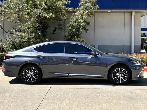 2023 Lexus ES 350 Base