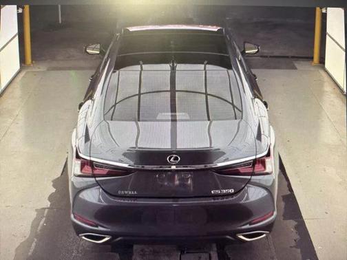 2023 Lexus ES 350 Base