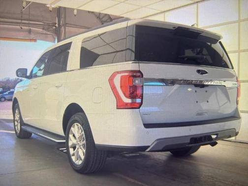 2021 Ford Expedition Max XLT